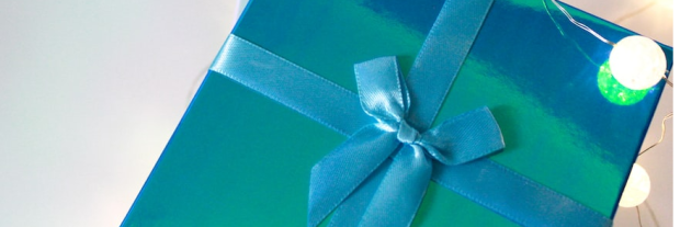 Blauw cadeau met strik